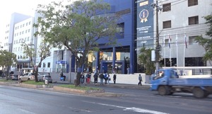 Ordenan detención de joven que amenazó con tiroteo en universidad - Unicanal