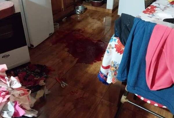 Iporã nde memby: arriero alhaja quiso liquidar ¡a su propia mamá!