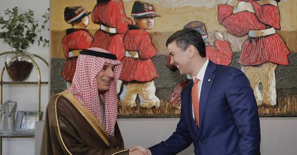 La Nación / Peña y ministro árabe conversaron sobre el fortalecimiento de las relaciones bilaterales