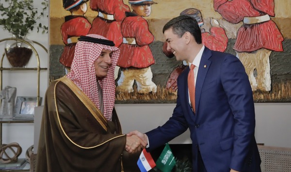 Peña y ministro saudí acuerdan fortalecer relaciones bilaterales - ADN Digital