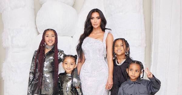 La Nación / “Hay noches que lloro hasta quedarme dormida”, Kim Kardashian habló sobre su maternidad