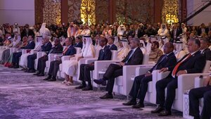 Mario Abdo Benítez participó de la apertura del Foro Económico de Qatar - .::Agencia IP::.