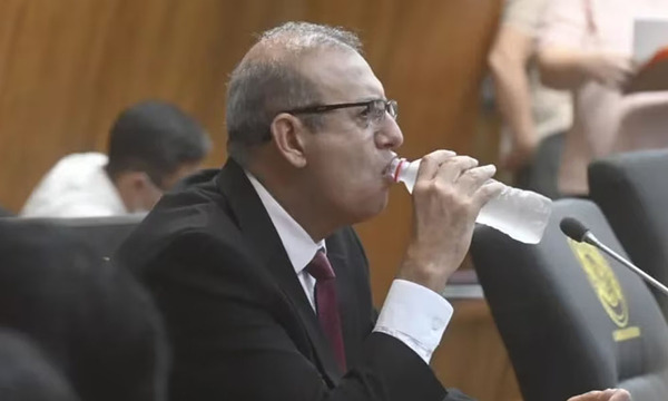 El diputado Erico Galeano se aferra a sus fueros y alude "persecución inmisericorde" - OviedoPress