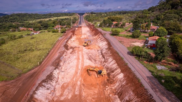 Avanzan las labores de duplicación de la Ruta PY02 en tres ciudades de Cordillera - .::Agencia IP::.