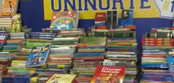 Ñamoñe´e: Uninorte realiza importante donación de libros - SNT