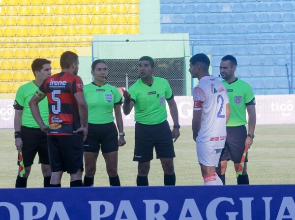 Autoridades para River Plate y Atlético Tembetary - APF