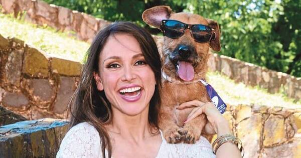 La Nación / ¡Chiruautógrafo! Thomen traerá sello con la huella de su mascota a la Feria de Libros