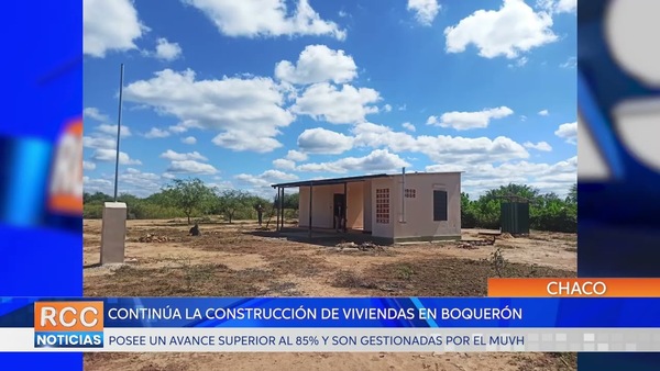 Continúa la construcción de viviendas para familias indígenas de Boquerón con un avance del 85%