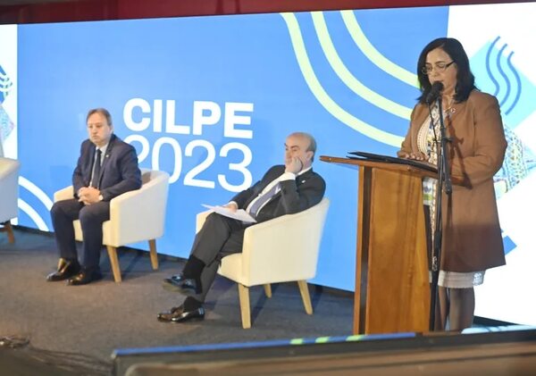 CILPE 2023 comienza en Asunción con premio en homenaje a Bartomeu Melià - Cultura - ABC Color