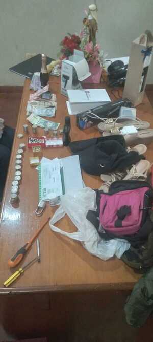 Joyas, dinero y más: Policía recupera objetos robados y captura a conocido delincuente