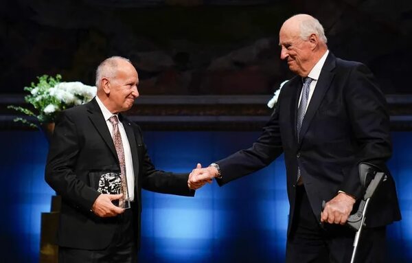 El argentino Luis Caffarelli recibe en Oslo el “Nobel” de las matemáticas - Ciencia - ABC Color