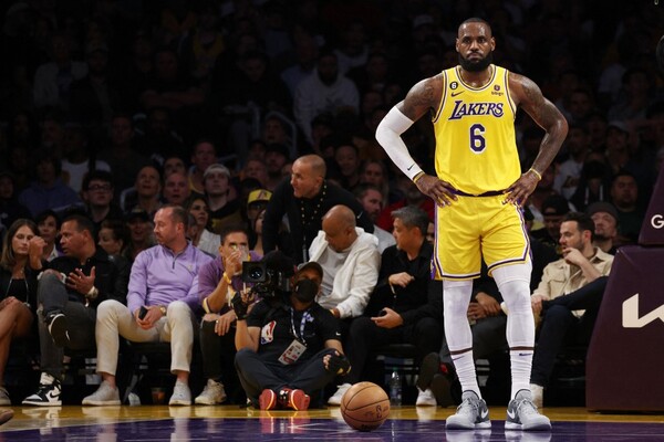 Diario HOY | LeBron deja en el aire su futuro en el básquet