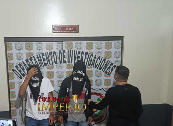 Dos jóvenes fueron detenidos en seguimiento a asaltos en farmacias - Radio Imperio