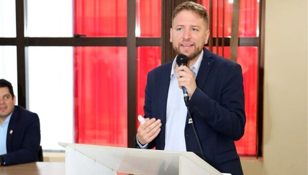 Vigía, la plataforma que orienta a mipymes a buscar oportunidades en las compras públicas