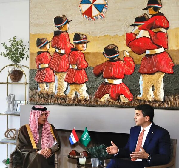 Santi Peña habla de fortalecer lazos con Arabia Saudita - Política - ABC Color