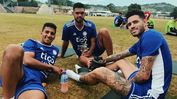 ¡Un gigante de Inglaterra también buscaría fichar a un pelotero paraguayo!