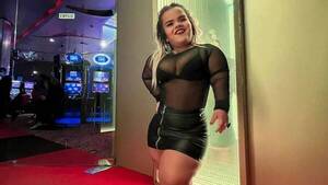 [VIDEO] ¡Chan! Yasuri tuvo un descuido sensual