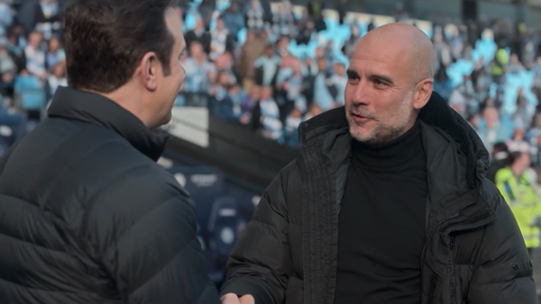 Versus / El cameo de Pep Guardiola en una serie de comedia deportiva exitosa