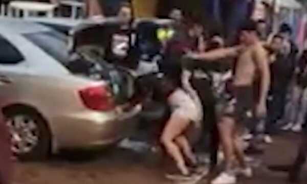 (VIDEO)Descontrol total en las calles por día de María Auxiliadora