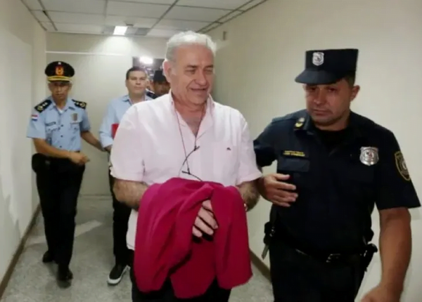 Más de 140 propiedades de los González Daher pasan a poder de la Senabico - Noticiero Paraguay