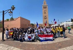 Estudiantes esteños participaron por primera vez en torneo de robótica en Marruecos - ABC en el Este - ABC Color