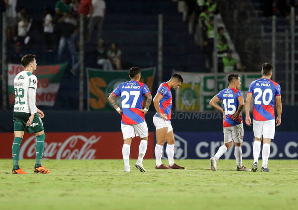 [VIDEO] Desastre Cerro Porteño, ligó 3 goles del Palmeiras