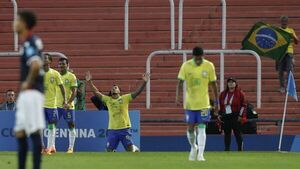 Brasil retoma vuelo con un set de goles a República Dominicana