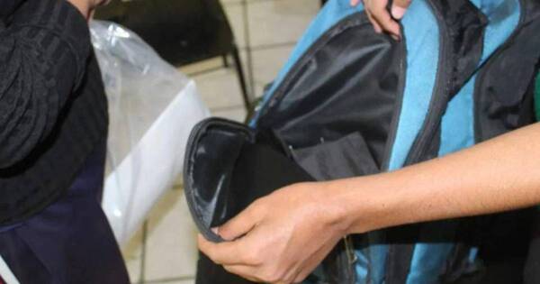 La Nación / Estudiante de 14 años llevó un arma al colegio
