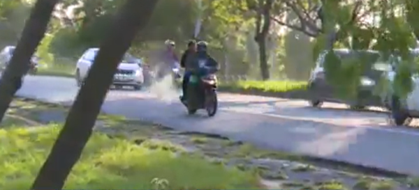 Motociclistas no respetan ciclovía - SNT