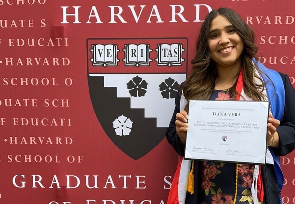 Paraguaya, homenajeada por Harvard por su contribución intelecual | 1000 Noticias