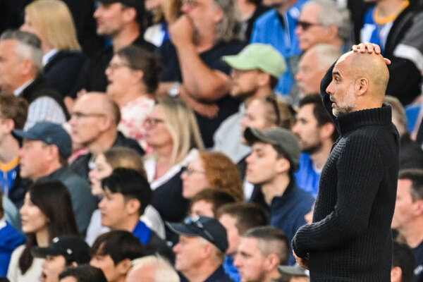 Versus / Guardiola, cautivado y maravillado con el gol de Enciso quedó sin poder responder en la conferencia de prensa