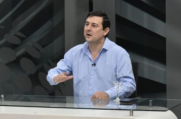 Buzarquis propone una única hoja de ruta para diputados y senadores opositores - ADN Digital