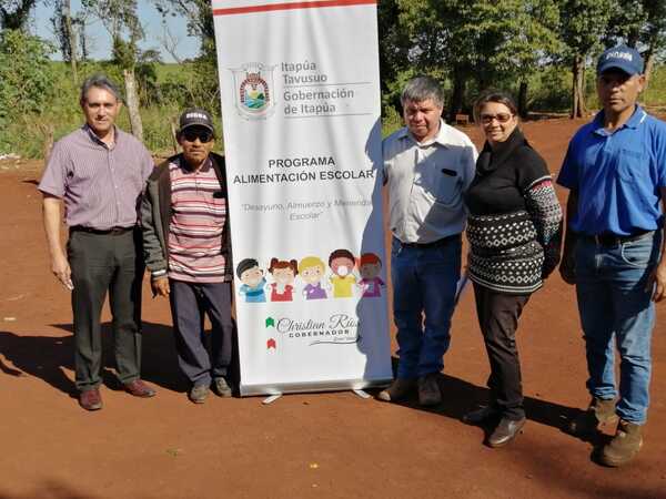 SECRETARÍAS DE EDUCACIÓN Y CIENCIAS Y DE ASUNTOS INDÍGENAS VISITAN ESCUELAS DE COMUNIDADES NATIVAS