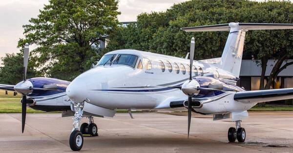 La Nación / Presentarán lujoso avión en el Silvio Pettirossi