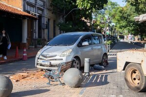 Diario HOY | Automovilista ebrio atropella histórica peatonal de Luque
