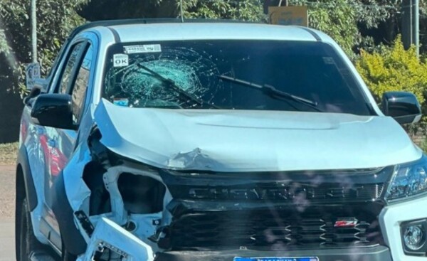 Dos vehículos involucrados en violento accidente, sobre la ruta PY07
