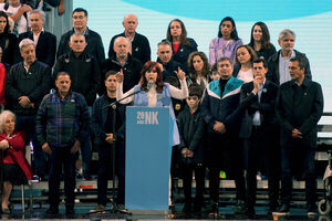 Cristina Fernández pide "unidad nacional" para "dejar de lado" el programa con el FMI - MarketData