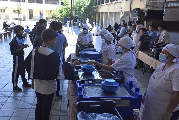 Almuerzo escolar: el MEC incumplió con varias normativas, según informe de CGR - Nacionales - ABC Color