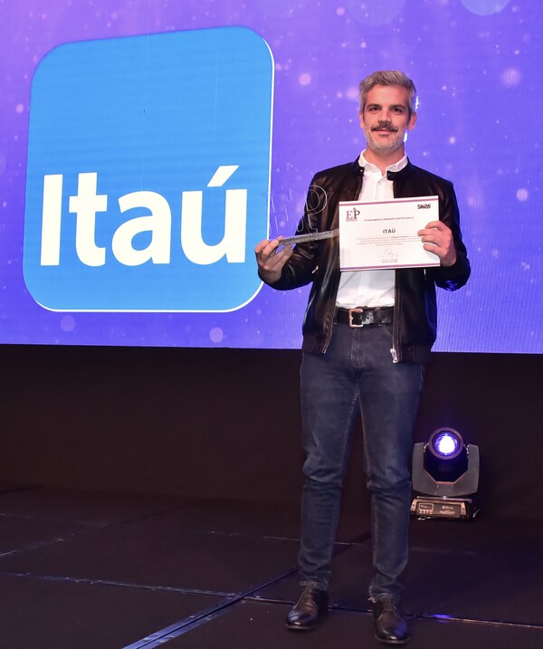 Álvaro Chaparro: “Itaú seguirá trabajando para ofrecer soluciones bancarias” | 5Días Weekend | 5Días