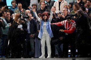 Cristina Fernández esboza el programa electoral del peronismo sin señalar a un candidato - Mundo - ABC Color