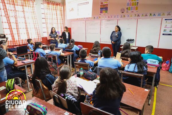 “Mis animales, mis amigos”: Municipalidad de CDE protege y educa sobre el cuidado animal