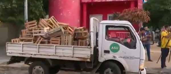Despejan ''espacios reservados'' en zona del Palacio de Justicia - C9N