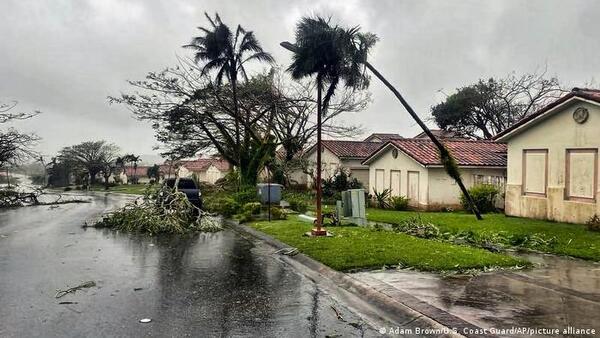 El súpertifón Mawar se intensifica y avanza hacia Filipinas y Taiwán