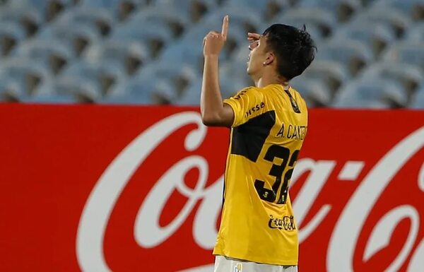 Vídeo: Los goles de la victoria 2-0 de Guaraní ante Danubio - Guaraní - ABC Color