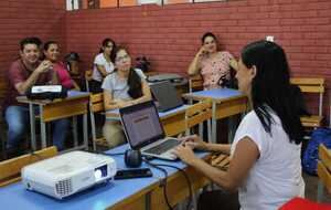 Docentes del MEC podrán cursar maestrías en Colombia por medio de Becal - .::Agencia IP::.