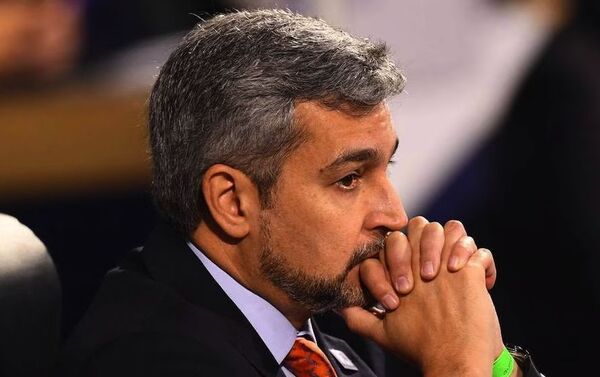 Diario HOY | Piden a Abdo que ordene frenar contratos no urgentes: "Él tiene que bajar esa línea"