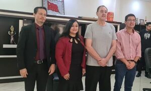 “Landy” Torres presenta su equipo de transición