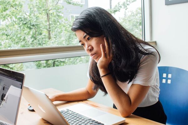 ¿Es una buena idea sacar un préstamo para estudiar?