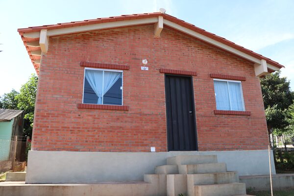 El Gobierno Nacional entregó cerca de 300 viviendas en San Pedro