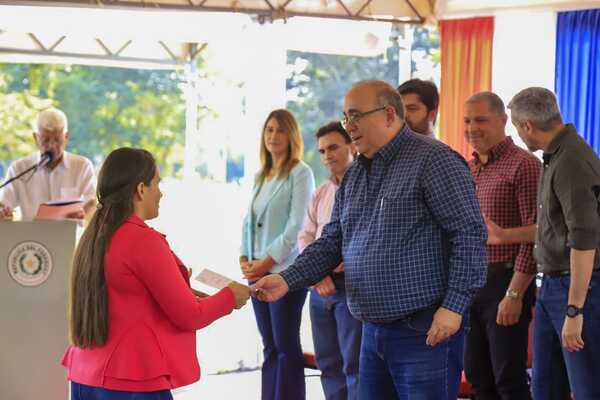 MDS completó entrega de tecnologías de ahorro de tiempo a 500 mujeres en San Pedro - .::Agencia IP::.